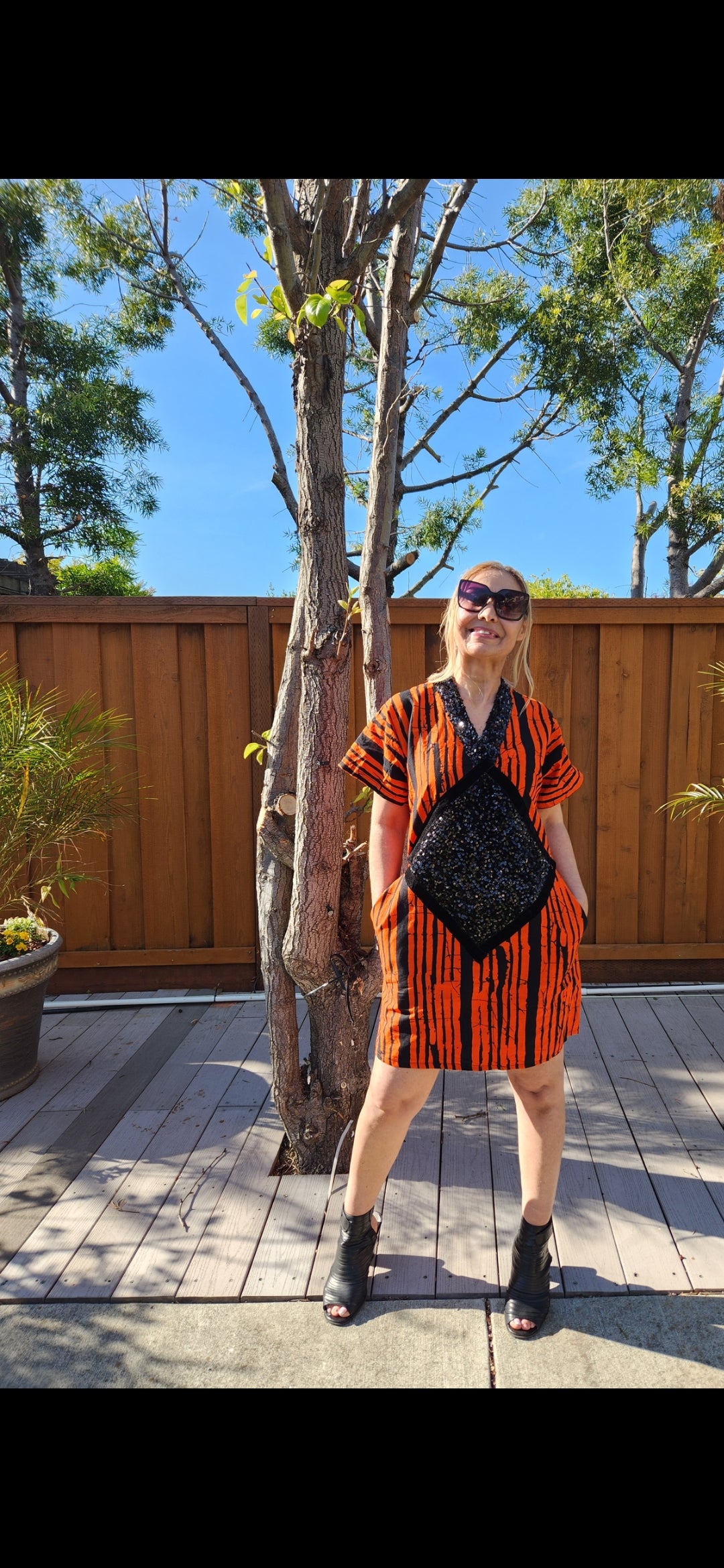 Lade Beautiful Short Dress